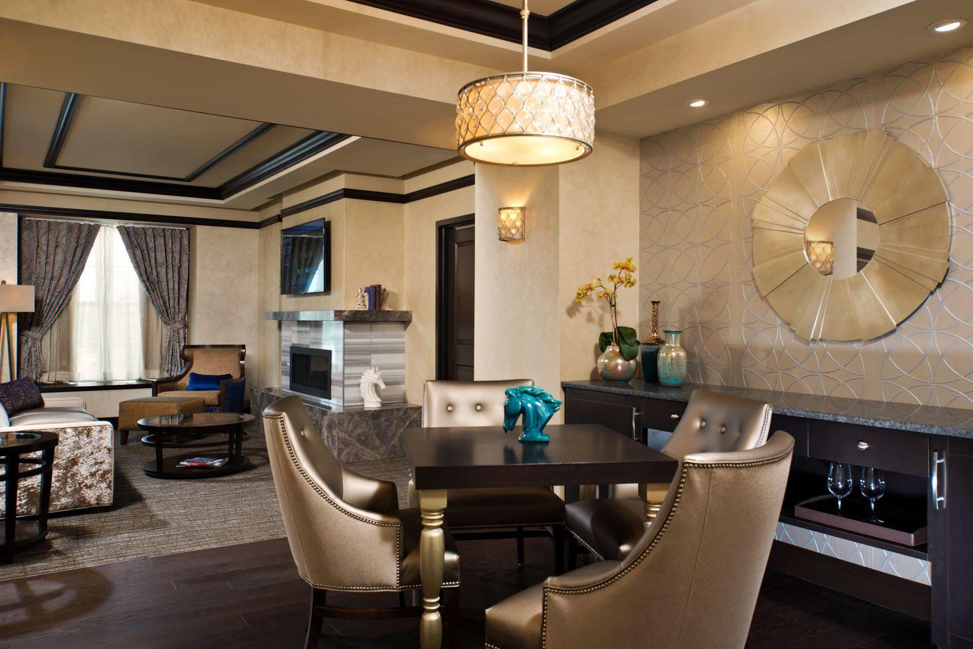 Saratoga Casino Hotel ซาราโทกาสปริงส์ ภายนอก รูปภาพ